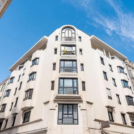 Rue D'antibes Premium 2 Bdr 2 Baths Exclusive Olam Апартаменты