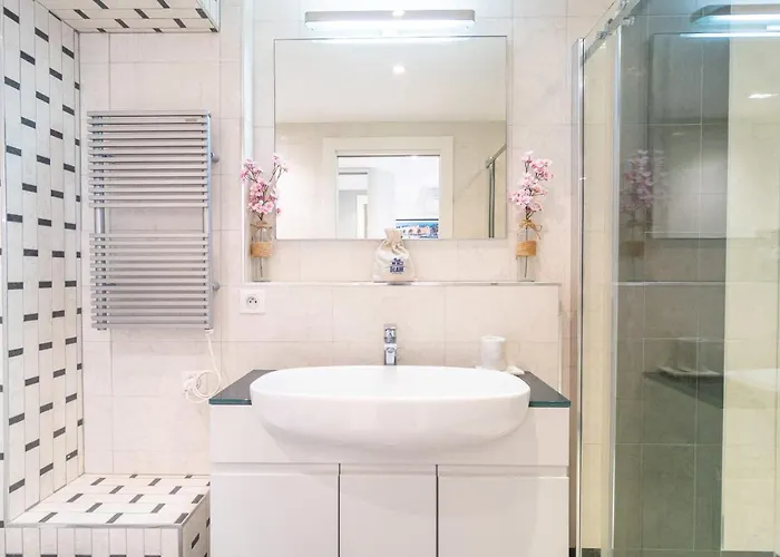 Daire Rue D'antibes Premium 2 Bdr 2 Baths Exclusive Olam