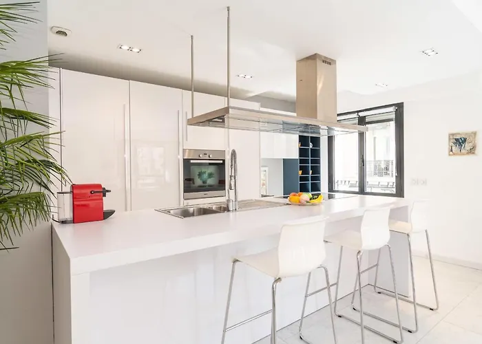 Rue D'antibes Premium 2 Bdr 2 Baths Exclusive Olam